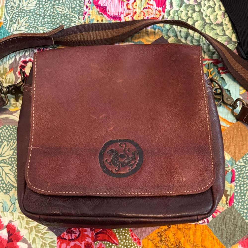 Vintage leather bag